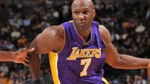 纽约NBA球员双城记：尼克斯争冠窗口背后，篮网潜藏新王崛起
